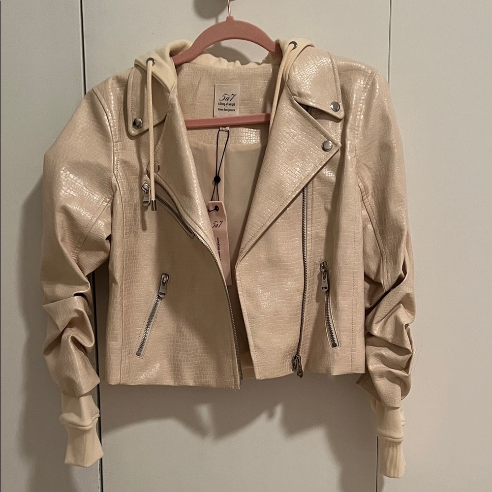 NWT Cinq a Sept Evie Snakeskin Jacket
